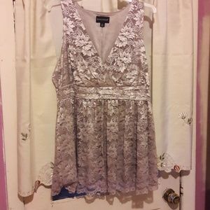 NWOT Dialogue Silver/gray Floral lace faux wrap